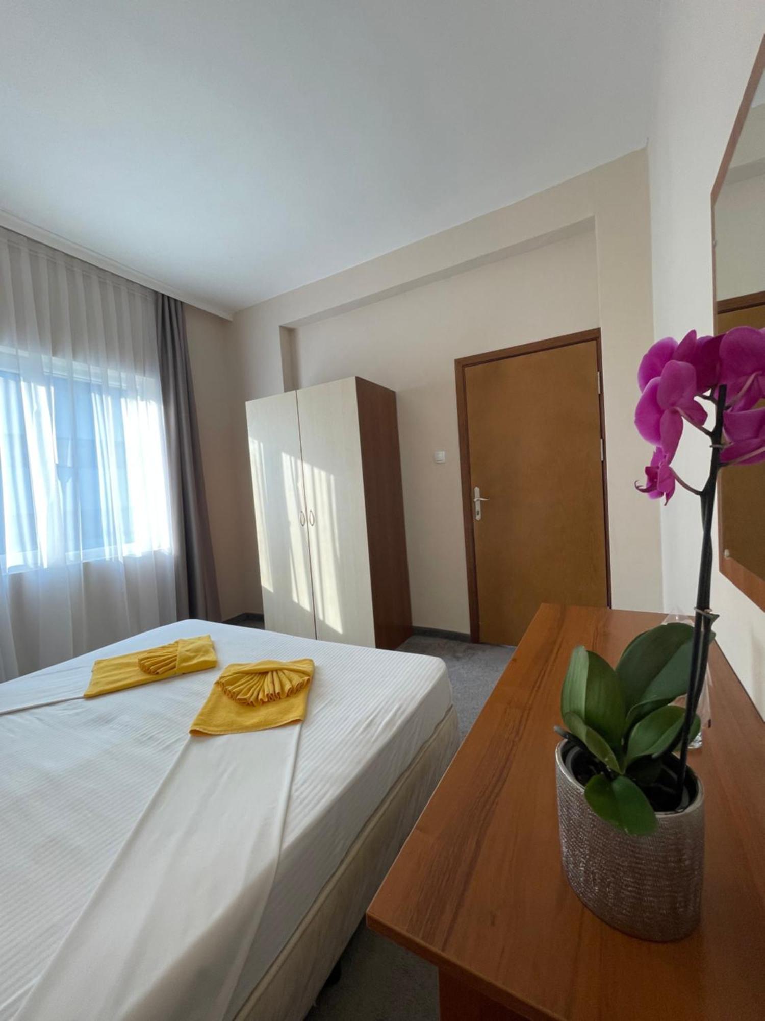 Alatoni Beach Hotel Sozopol Exterior foto